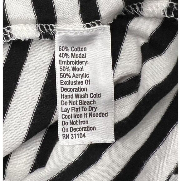 Cynthia Rowley T-Shirt Cap Sleeve Beaded  Embellishment Black & White Top Size S - Picture 5 of 5